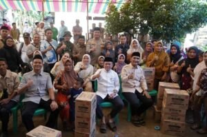 Kapolres Sarolangun Bersama Bupati dan Wakil Bupati Mendampingi Gubernur Jambi Al Haris Rangkaian Safari Ramadhan di Kecamatan Batang Asai