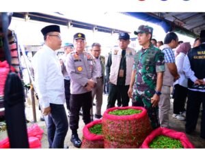 Wakapolda Brigjen Pol. B Ali, Sidak di Pasar Tradisional Angso Duo Jambi